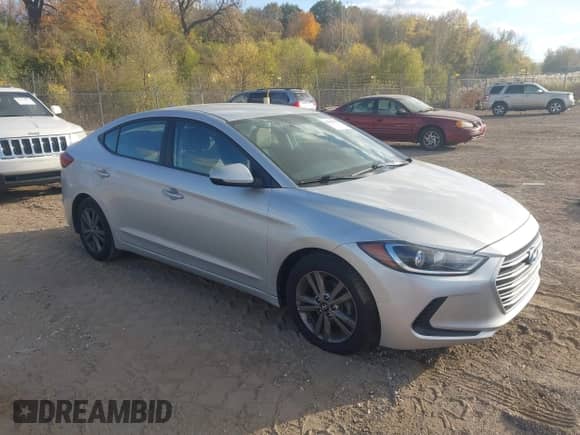 2018 Hyundai Elantra SEL z VIN 5NPD84LF8JH300231, wystawiony jako IAAI lot #43563122 z przebiegiem 157 283 mil mil oraz . Historia ofert i sprzedaży dostępna na DreamBid. Obrazek 1.