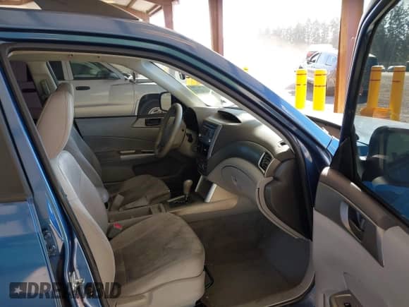 2010 Subaru Forester X с VIN JF2SH6BC0AH766505, выставлен на аукционе IAAI как лот 43283701 с пробегом 168 584 миль миль и . История ставок и продаж доступна на DreamBid. Изображение 5.