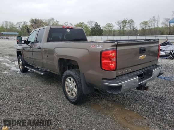 2015 Chevrolet Silverado 3500 с VIN 1GC5KZCG3FZ141145, выставлен на аукционе Copart как лот 51767935 с пробегом 275 990 миль миль и Чистый • Clean title. История ставок и продаж доступна на DreamBid. Изображение 2.