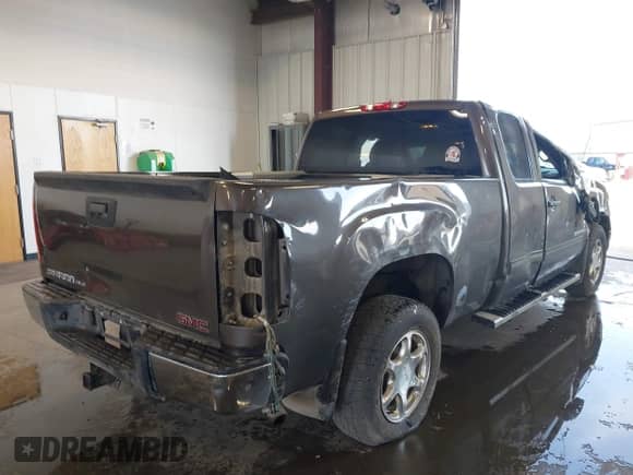 2007 GMC Sierra 1500 SLE1 with VIN 1GTEC19C07Z540647, listed as a IAAI auction lot 42565819 with 41,493 mi miles and . Bid and sale history available at DreamBid. Image 4.