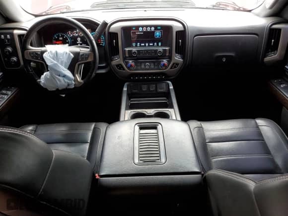 2018 GMC Sierra 1500 Denali с VIN 3GTU2PECXJG568826, выставлен на аукционе Copart как лот 54009014 с пробегом 122 970 миль миль и Списание • Salvage title. История ставок и продаж доступна на DreamBid. Изображение 8.