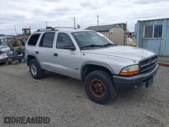 2002 Dodge Durango Sport with VIN 1B4HS38N22F215620, listed as a IAAI auction lot 42489791 with Not provided miles and . Bid and sale history available at DreamBid. Image 1.