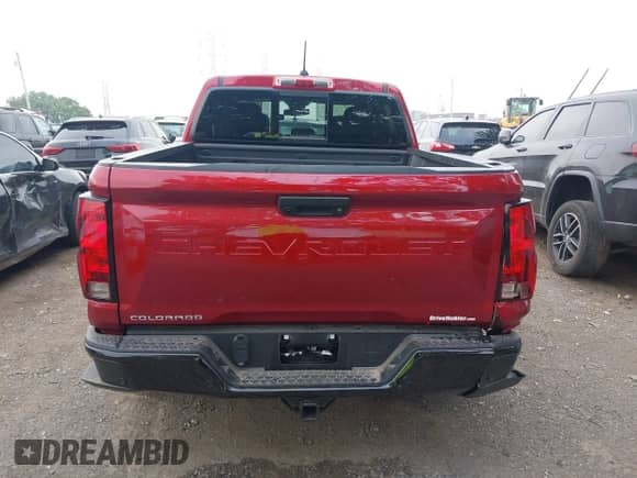 2024 Chevrolet Colorado 4WD Trail Boss с VIN 1GCPTEEK8R1294011, выставлен на аукционе IAAI как лот 42617523 с пробегом 3 448 миль миль и . История ставок и продаж доступна на DreamBid. Изображение 16.