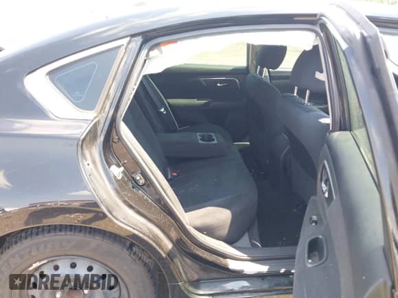 2015 Nissan Altima S z VIN 1N4AL3AP6FC232303, wystawiony jako IAAI lot #43129945 z przebiegiem 78 098 mil mil oraz . Historia ofert i sprzedaży dostępna na DreamBid. Obrazek 8.