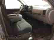 2011 Chevrolet Silverado 1500 LS z VIN 3GCPKREA7BG342977, wystawiony jako IAAI lot #42875452 z przebiegiem 203 897 mil mil oraz . Historia ofert i sprzedaży dostępna na DreamBid. Obrazek 5.