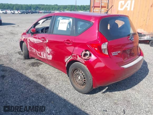 2015 Nissan Note SV z VIN 3N1CE2CP7FL399183, wystawiony jako IAAI lot #42561571 z przebiegiem 80 866 mil mil oraz . Historia ofert i sprzedaży dostępna na DreamBid. Obrazek 3.