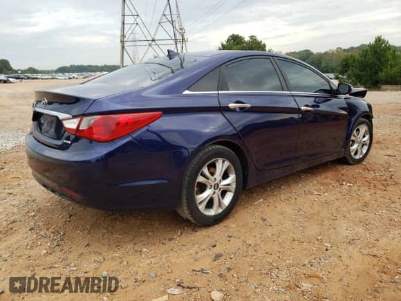 2013 Hyundai Sonata Limited z VIN 5NPEC4AC4DH714462, wystawiony jako Copart lot #83993895 z przebiegiem 205 598 mil mil oraz Szkoda całkowita • Salvage title. Historia ofert i sprzedaży dostępna na DreamBid. Obrazek 3.