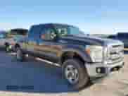 2016 Ford F-250 XL z VIN 1FT7W2B62GEB67774, wystawiony jako Copart lot #90618925 z przebiegiem 276 207 mil mil oraz Czysty tytuł • Clean title. Historia ofert i sprzedaży dostępna na DreamBid. Obrazek 4.