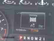 2018 Ford F-150 XL z VIN 1FTMF1CB2JKC55032, wystawiony jako IAAI lot #42788757 z przebiegiem 107 335 mil mil oraz . Historia ofert i sprzedaży dostępna na DreamBid. Obrazek 15.