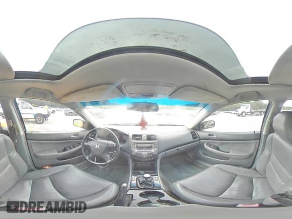 2006 Honda Accord EX-L с VIN 1HGCM65596A054278, выставлен на аукционе Copart как лот 67343175 с пробегом 152 092 миль миль и Списание • Salvage title. История ставок и продаж доступна на DreamBid. Изображение 15.