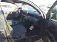 2024 Toyota Tacoma SR5 z VIN 3TMKB5FN7RM004138, wystawiony jako IAAI lot #41428936 z przebiegiem 13 625 mil mil oraz . Historia ofert i sprzedaży dostępna na DreamBid. Obrazek 5.