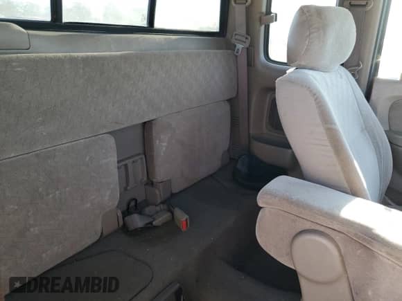 2004 Toyota Tacoma с VIN 5TEWM72N04Z431735, выставлен на аукционе Copart как лот 90223235 с пробегом 365 443 миль миль и Чистый • Clean title. История ставок и продаж доступна на DreamBid. Изображение 10.