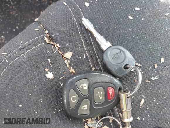 2014 Chevrolet Traverse LT с VIN 1GNKVHKD8EJ344919, выставлен на аукционе IAAI как лот 42912437 с пробегом 102 280 миль миль и . История ставок и продаж доступна на DreamBid. Изображение 11.
