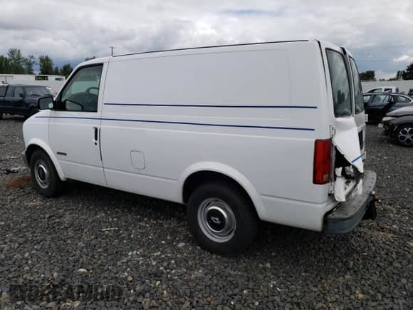 1998 Chevrolet Astro Cargo с VIN 1GCDM19W6WB185204, выставлен на аукционе Copart как лот 72199484 с пробегом 97 262 миль миль и Списание • Salvage title. История ставок и продаж доступна на DreamBid. Изображение 2.