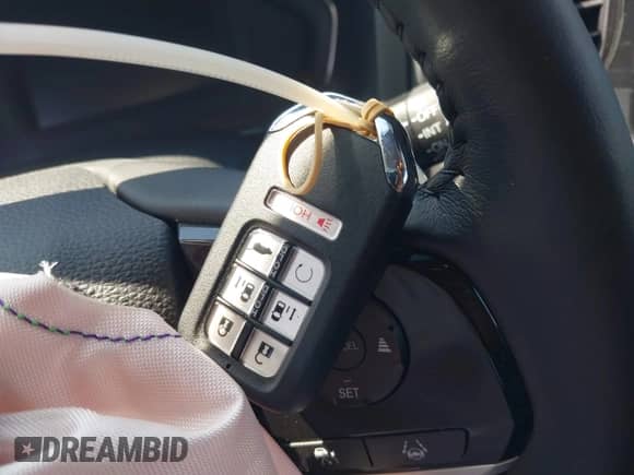 2024 Honda Odyssey Touring с VIN 5FNRL6H80RB031758, выставлен на аукционе IAAI как лот 42973197 с пробегом 28 313 миль миль и . История ставок и продаж доступна на DreamBid. Изображение 11.