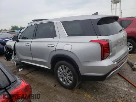 2023 Hyundai Palisade SE с VIN KM8R1DGE9PU525117, выставлен на аукционе Copart как лот 60870874 с пробегом 21 335 миль миль и Списание • Salvage title. История ставок и продаж доступна на DreamBid. Изображение 2.