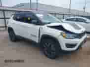 2019 Jeep Compass Trailhawk with VIN 3C4NJDDB5KT766401, listed as a IAAI auction lot 43050485 with 58,564 mi miles and . Bid and sale history available at DreamBid. Image 1.