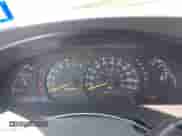 2000 Toyota Tundra SR5 с VIN 5TBRN3413YS105579, выставлен на аукционе IAAI как лот 43343292 с пробегом 153 974 миль миль и . История ставок и продаж доступна на DreamBid. Изображение 7.