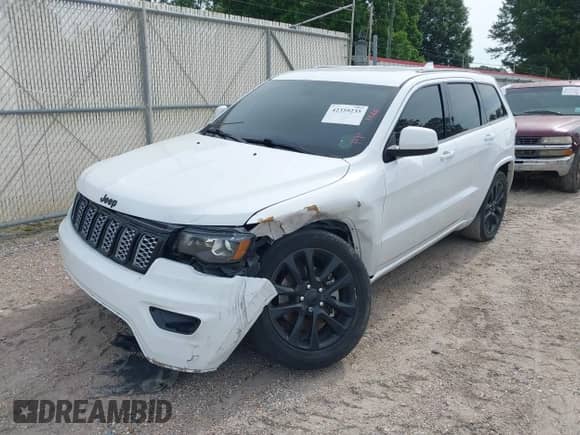 2022 Jeep Grand Cherokee Laredo E с VIN 1C4RJEAG3NC155726, выставлен на аукционе IAAI как лот 42359235 с пробегом 84 199 миль миль и . История ставок и продаж доступна на DreamBid. Изображение 17.