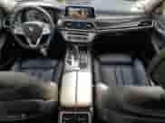 2022 BMW 7 Series 740i xDrive with VIN WBA7T4C02NCH98385, listed as a Copart auction lot 71987175 with 23,985 mi miles and Salvage title. Bid and sale history available at DreamBid. Image 8.
