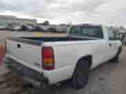 2005 GMC Sierra 1500 Work Truck z VIN 1GTEC14X45Z327420, wystawiony jako IAAI lot #42617787 z przebiegiem 339 372 mil mil oraz . Historia ofert i sprzedaży dostępna na DreamBid. Obrazek 4.