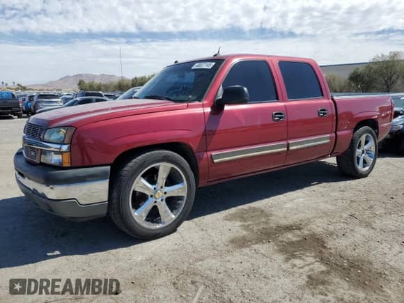 2005 Chevrolet Silverado 1500 LT с VIN 2GCEC13T451105970, выставлен на аукционе Copart как лот 48827145 с пробегом 174 521 миль миль и Списание • Salvage title. История ставок и продаж доступна на DreamBid. Изображение 1.