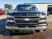 2006 Chevrolet Silverado SS с VIN 2GCEC19N261307703, выставлен на аукционе Copart как лот 56419285 с пробегом 302 825 миль миль и Списание • Salvage title. История ставок и продаж доступна на DreamBid. Изображение 5.