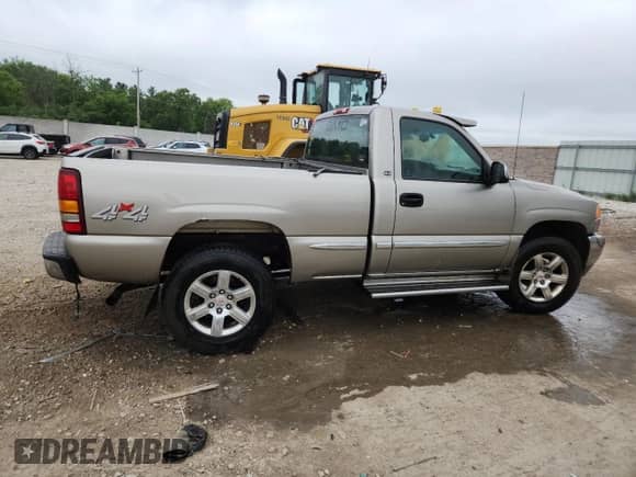2000 GMC Sierra 1500 z VIN 1GTEK14W0YZ189857, wystawiony jako Copart lot #65653585 z przebiegiem 191 262 mil mil oraz Nie do naprawy • Non repairable. Historia ofert i sprzedaży dostępna na DreamBid. Obrazek 3.