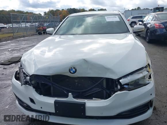 2017 BMW 5 Series 530i xDrive с VIN WBAJA7C30HWA70963, выставлен на аукционе IAAI как лот 43555246 с пробегом 142 310 миль миль и . История ставок и продаж доступна на DreamBid. Изображение 12.