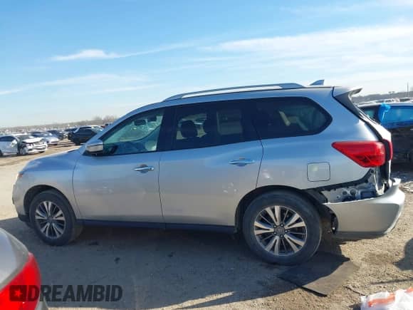 2019 Nissan Pathfinder S с VIN 5N1DR2MN7KC634430, выставлен на аукционе IAAI как лот 41289863 с пробегом 131 654 миль миль и . История ставок и продаж доступна на DreamBid. Изображение 14.