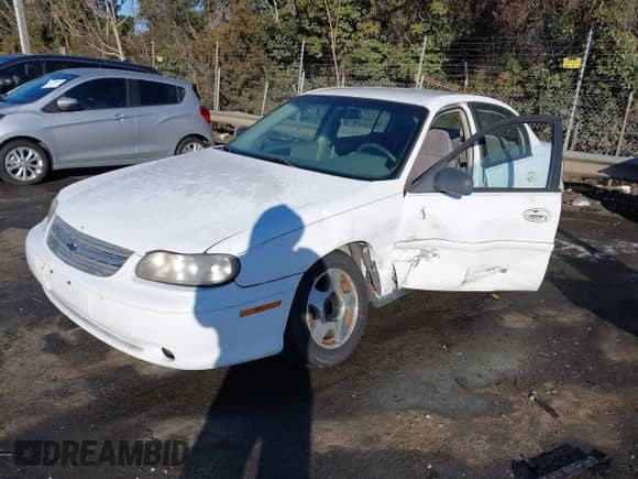 2004 Chevrolet Malibu Classic with VIN 1G1ND52F84M705659, listed as a IAAI auction lot 41313723 with 287,702 mi miles and . Bid and sale history available at DreamBid. Image 17.