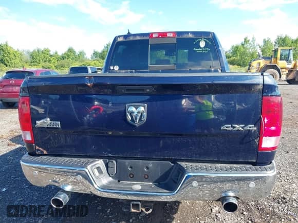 2017 Ram 1500 Big Horn z VIN 1C6RR7LTXHS595541, wystawiony jako IAAI lot #43072095 z przebiegiem 131 579 mil mil oraz . Historia ofert i sprzedaży dostępna na DreamBid. Obrazek 17.