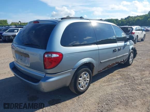 2006 Dodge Grand Caravan SE с VIN 1D4GP24R26B578227, выставлен на аукционе IAAI как лот 43045020 с пробегом 139 486 миль миль и . История ставок и продаж доступна на DreamBid. Изображение 4.
