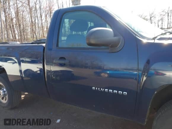 2012 Chevrolet Silverado 1500 Work Truck с VIN 1GCNKPE04CZ147052, выставлен на аукционе IAAI как лот 41910496 с пробегом 143 777 миль миль и . История ставок и продаж доступна на DreamBid. Изображение 13.