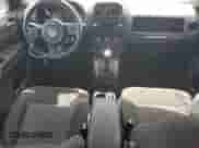 2011 Jeep Compass с VIN 1J4NT1FA9BD236624, выставлен на аукционе Copart как лот 64234235 с пробегом 127 944 миль миль и Списание • Salvage title. История ставок и продаж доступна на DreamBid. Изображение 8.
