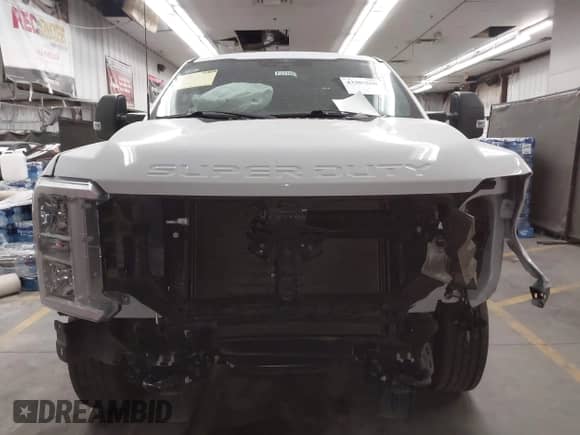 2023 Ford F-250 XL с VIN 1FT7X2BA0PEC81614, выставлен на аукционе IAAI как лот 43307660 с пробегом 42 236 миль миль и . История ставок и продаж доступна на DreamBid. Изображение 12.