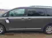 2013 Toyota Sienna XLE AAS with VIN 5TDYK3DC8DS375852, listed as a IAAI auction lot 41519437 with 91,828 mi miles and . Bid and sale history available at DreamBid. Image 14.