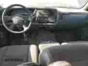 2004 GMC Sierra 1500 with VIN 1GTEC19XX4Z324867, listed as a Copart auction lot 81051274 with 173,498 mi miles and Salvage title. Bid and sale history available at DreamBid. Image 8.