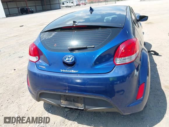 2016 Hyundai Veloster with VIN KMHTC6AD4GU277368, listed as a IAAI auction lot 42686303 with 133,360 mi miles and . Bid and sale history available at DreamBid. Image 16.