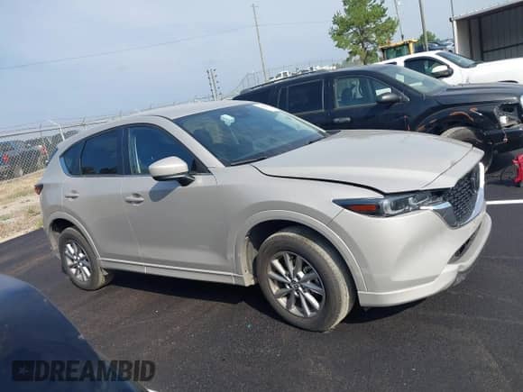 2024 Mazda CX-5 S Select z VIN JM3KFBBL6R0500212, wystawiony jako IAAI lot #43266605 z przebiegiem 38 461 mil mil oraz . Historia ofert i sprzedaży dostępna na DreamBid. Obrazek 13.