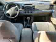 2004 Toyota Camry XLE with VIN 4T1BE32K84U297328, listed as a Copart auction lot 89930325 with 189,475 mi miles and Clean title. Bid and sale history available at DreamBid. Image 8.