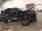 2017 Jeep Grand Cherokee SRT z VIN 1C4RJFDJ9HC739324, wystawiony jako IAAI lot #40898998 z przebiegiem 92 547 mil mil oraz . Historia ofert i sprzedaży dostępna na DreamBid. Obrazek 13.