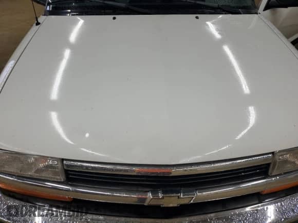 1998 Chevrolet Blazer LT z VIN 1GNDT13W5W2158448, wystawiony jako Copart lot #51223255 z przebiegiem 298 952 mil mil oraz Szkoda całkowita • Salvage title. Historia ofert i sprzedaży dostępna na DreamBid. Obrazek 12.