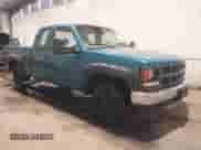 1998 Chevrolet Silverado 1500 z VIN 1GCEK19R9WE194708, wystawiony jako IAAI lot #42548241 z przebiegiem 197 471 mil mil oraz . Historia ofert i sprzedaży dostępna na DreamBid. Obrazek 1.