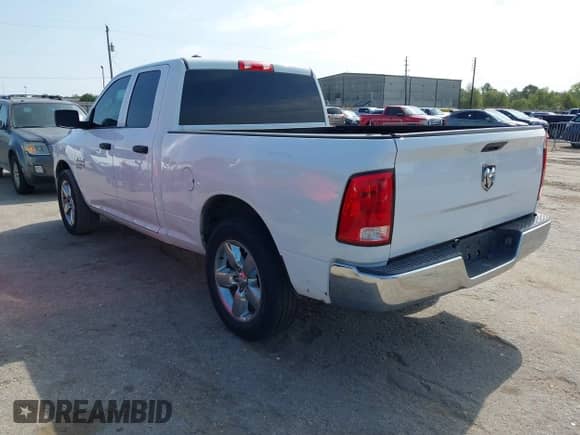 2021 Ram 1500 Tradesman z VIN 1C6RR6FG7MS524946, wystawiony jako IAAI lot #43517143 z przebiegiem 143 902 mil mil oraz . Historia ofert i sprzedaży dostępna na DreamBid. Obrazek 3.