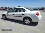 2004 Dodge Neon SE z VIN 1B3ES26CX4D585750, wystawiony jako Copart lot #65754915 z przebiegiem 107 086 mil mil oraz Szkoda całkowita • Salvage title. Historia ofert i sprzedaży dostępna na DreamBid. Obrazek 2.