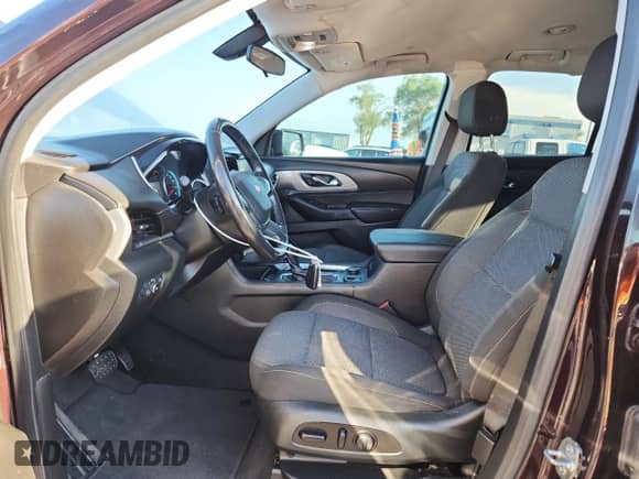 2020 Chevrolet Traverse LT Cloth with VIN 1GNERGKW0LJ310757, listed as a Copart auction lot 84817065 with 90,530 mi miles and Clean title. Bid and sale history available at DreamBid. Image 7.