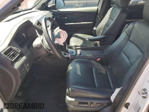 2020 Honda Passport Touring с VIN 5FNYF7H94LB005141, выставлен на аукционе Copart как лот 52722195 с пробегом 42 233 миль миль и Списание • Salvage title. История ставок и продаж доступна на DreamBid. Изображение 7.