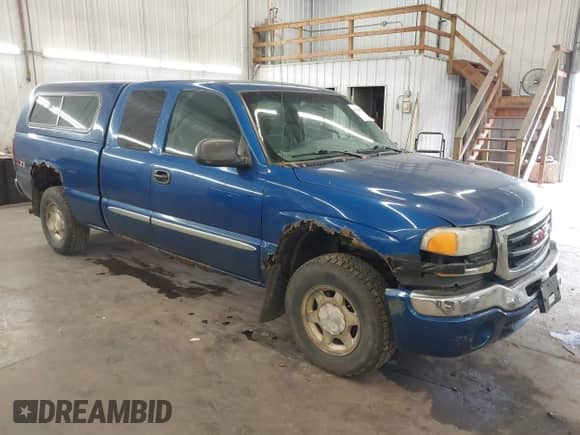 2004 GMC Sierra 1500 SLT with VIN 2GTEK19TX41240671, listed as a IAAI auction lot 43246922 with 142,164 mi miles and . Bid and sale history available at DreamBid. Image 1.