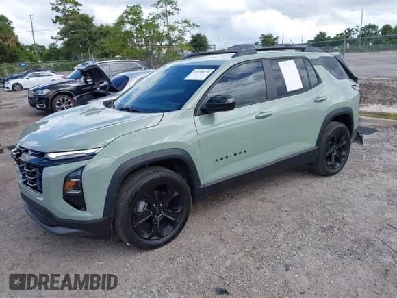 2025 Chevrolet Equinox AWD LT with VIN 3GNAXPEG7SL221266, listed as a IAAI auction lot 43358070 with 9,910 mi miles and . Bid and sale history available at DreamBid. Image 17.